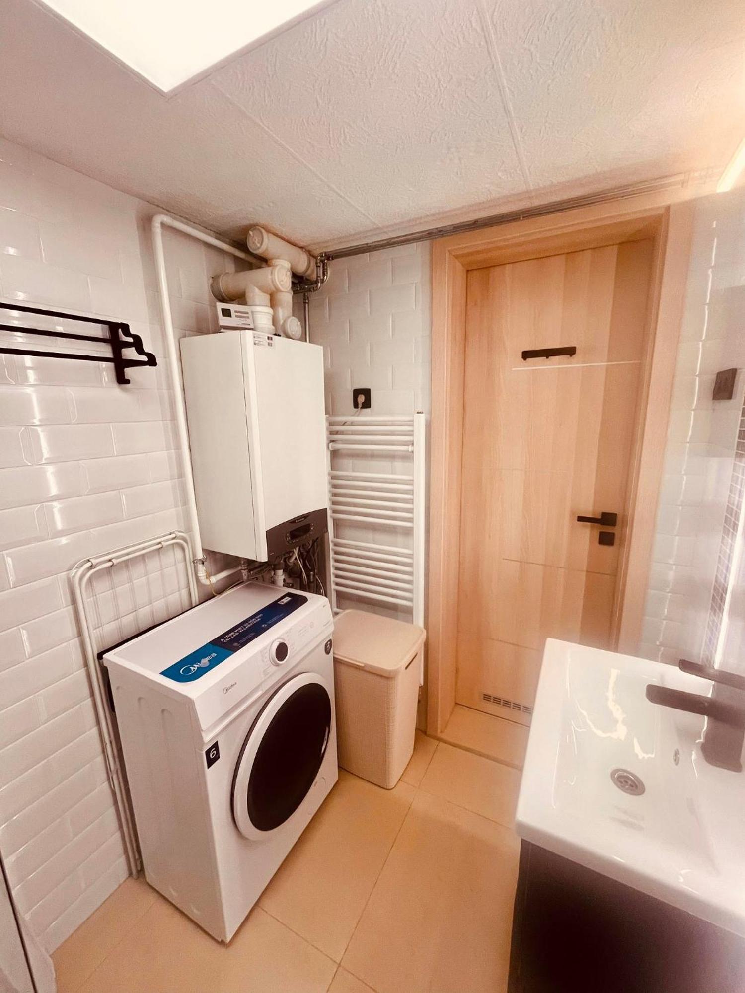 Ernesto 17 With Free Parking Possibility Apartment Budapest Exterior photo